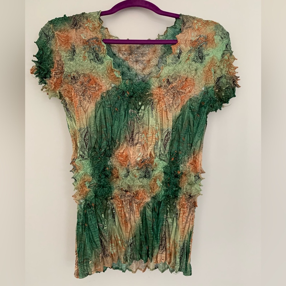 💖 Y2K Unique Popcorn Crinkle Top